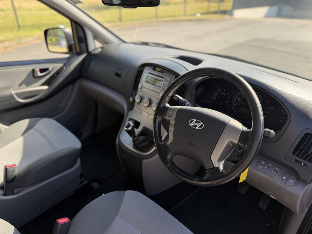 Hyundai I800 2.5 Crdi Se 134 Bhp Black #12