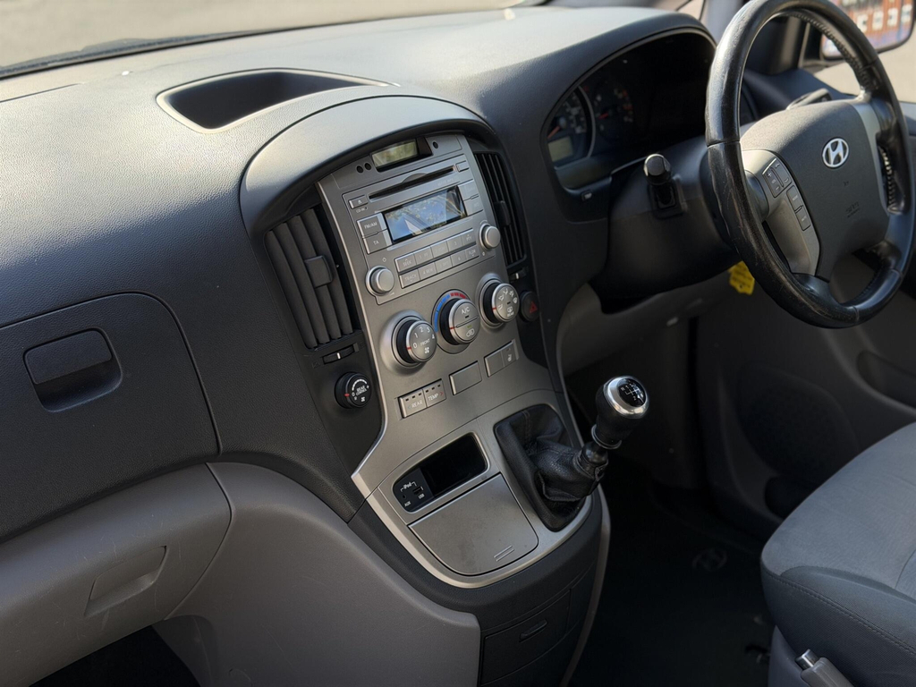 Hyundai I800 2.5 Crdi Se 134 Bhp Black #11