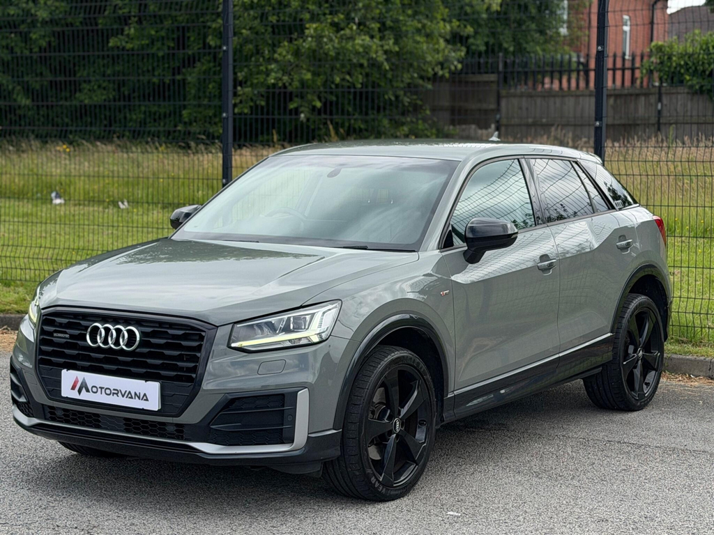 Audi Q2 Suv Grey #3