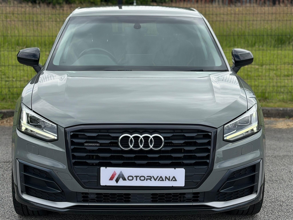 Audi Q2 Suv Grey #2