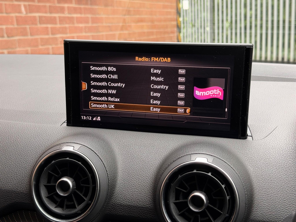 Audi Q2 1.4 Tfsi Sport Nav Fash 1Owner Blue #32