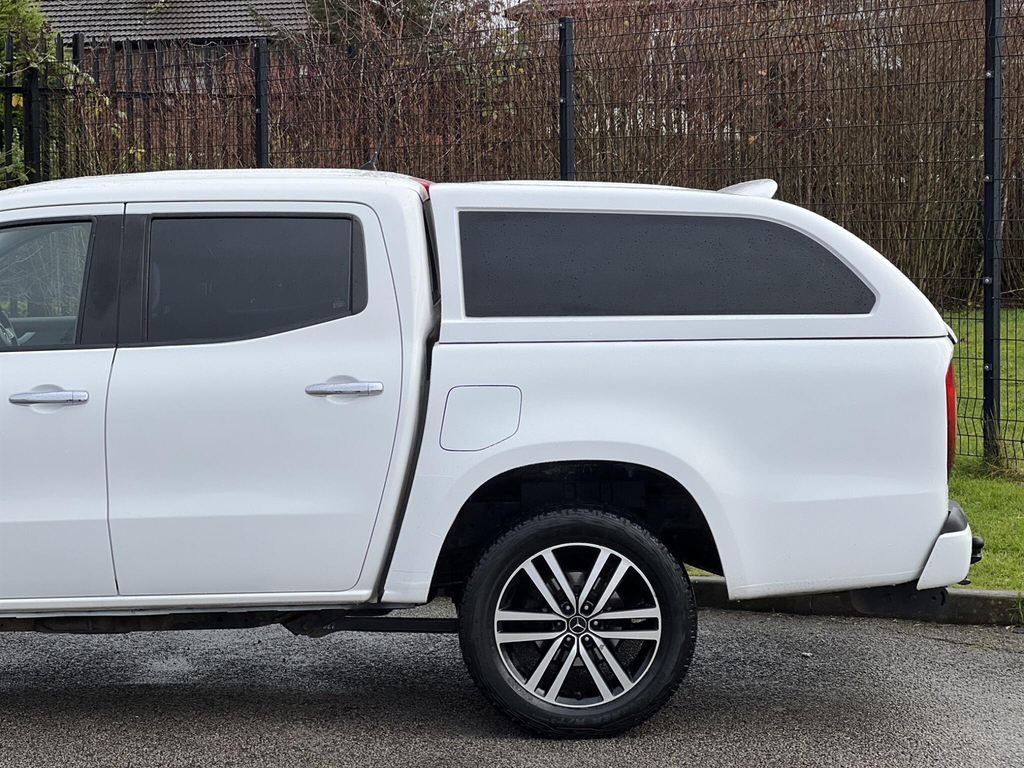 Mercedes-Benz X Class Mercedes-benz 250D 2.3 Power 4Matic Double Cab Pic Black #26