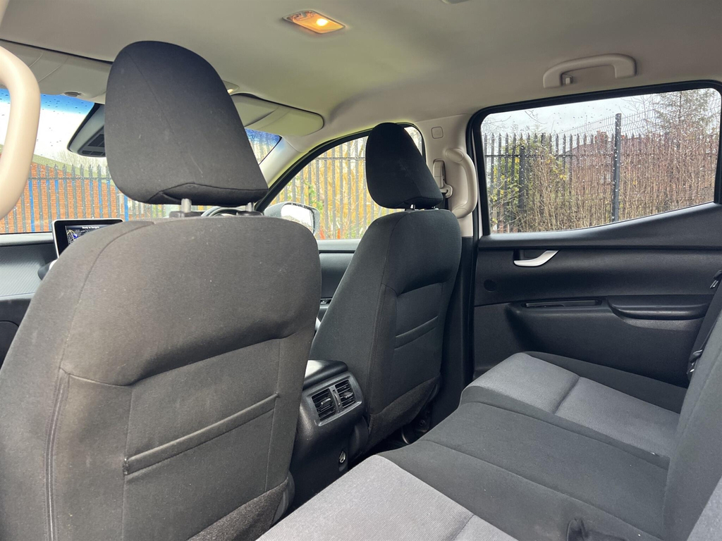 Mercedes-Benz X Class Mercedes-benz 250D 2.3 Power 4Matic Double Cab Pic Black #23