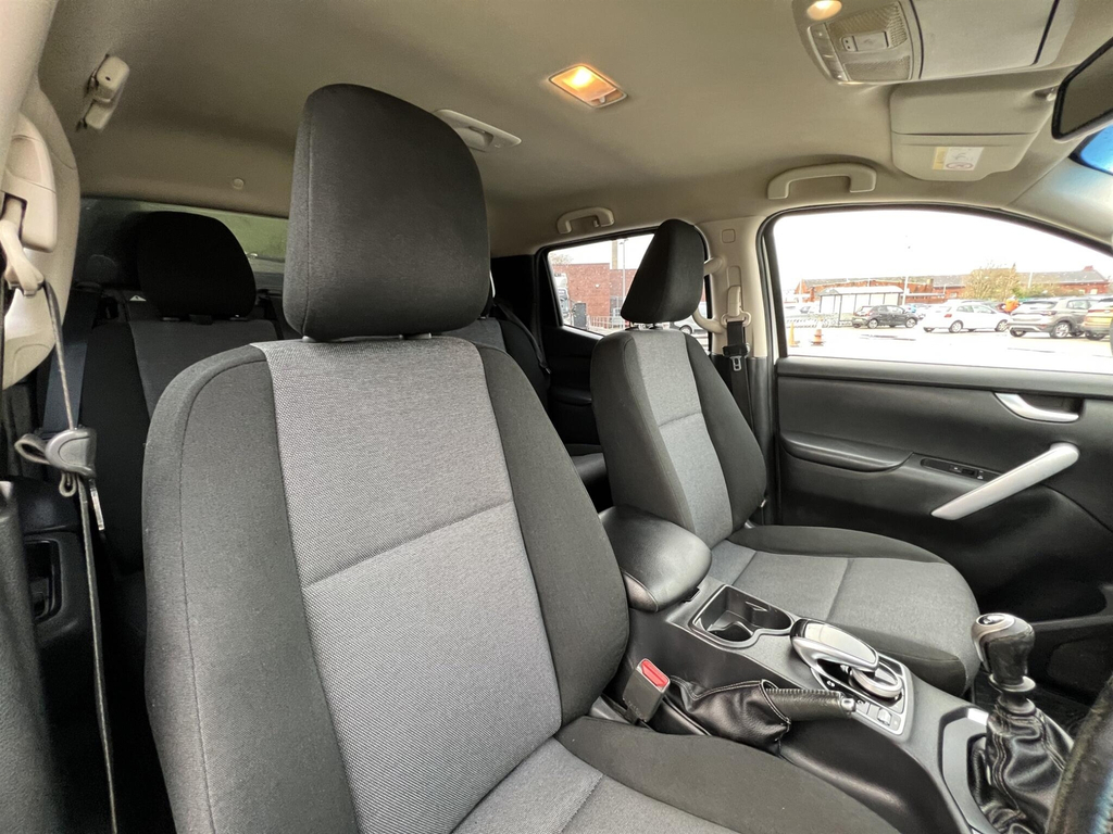 Mercedes-Benz X Class Mercedes-benz 250D 2.3 Power 4Matic Double Cab Pic Black #13