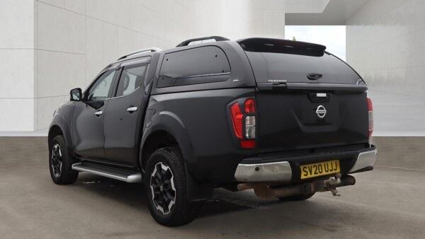 Nissan Navara 2.3 Dci Tekna 4Wd Euro 6 Black #5