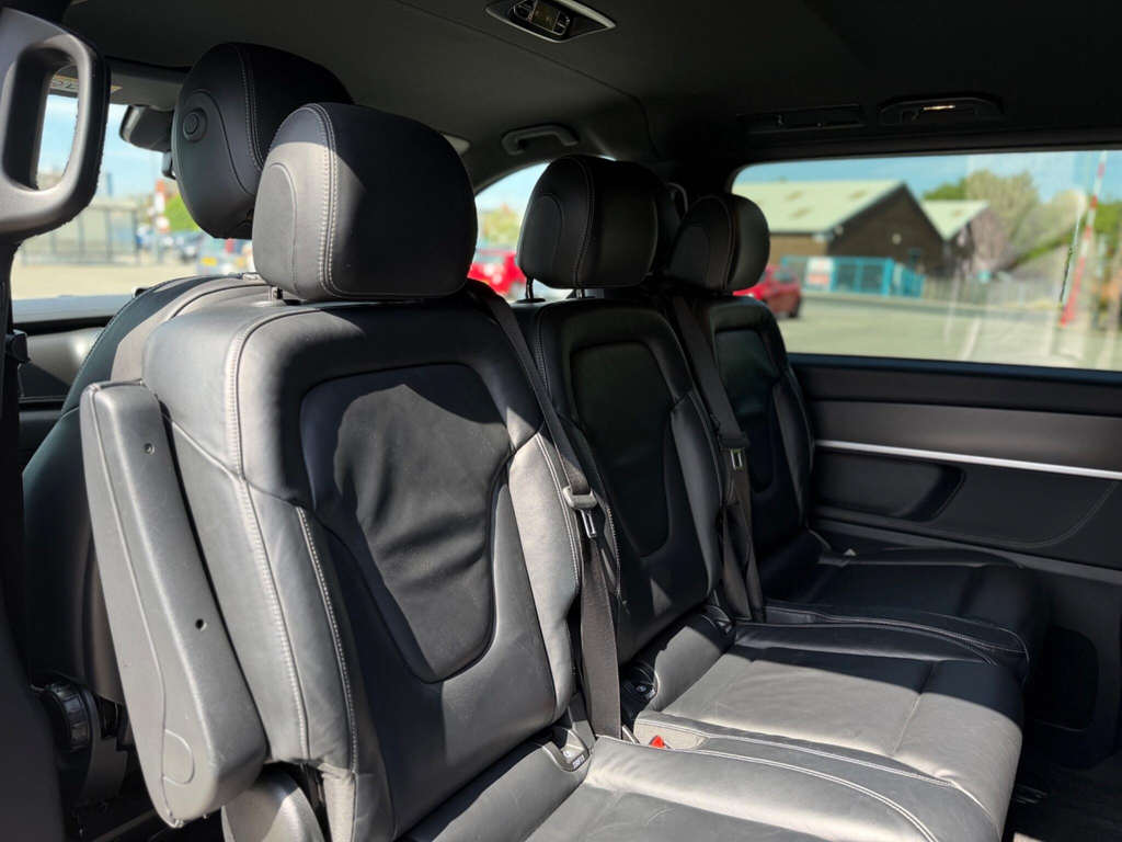 Mercedes-Benz V Class Mpv 2.0 V300d Amg Line G-tronic Euro 6 Ss Black #19