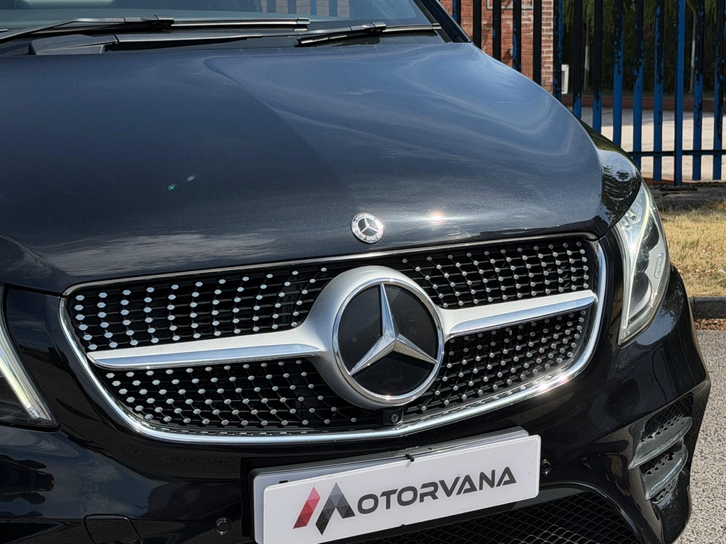 Mercedes-Benz V Class 2.0 Amg Line G-tronic Euro 6 Ss Xlwb Black #2
