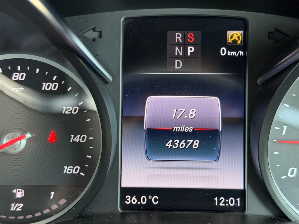 Mercedes-Benz V Class Mpv 2.0 V300d Amg Line G-tronic Euro 6 Ss Black #44