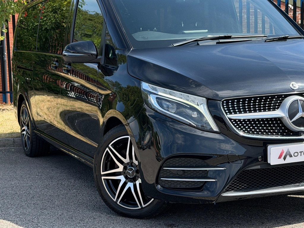 Mercedes-Benz V Class 2.0 Amg Line G-tronic Euro 6 Ss Xlwb Black #5