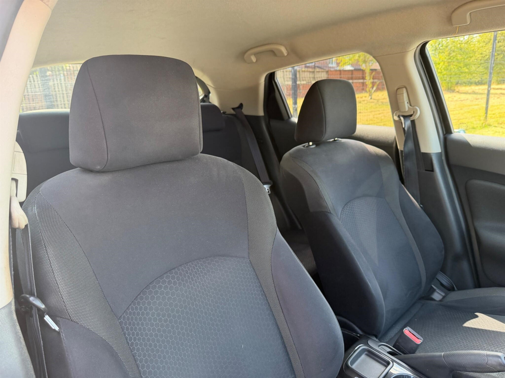 Nissan Juke 1.6 Tekna Xtron Euro 5 Euro 5 Yellow #12