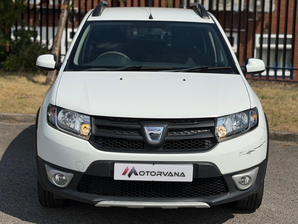 Dacia Sandero Stepway 1.5 Dci Ambiance Euro 6 Ss White #2