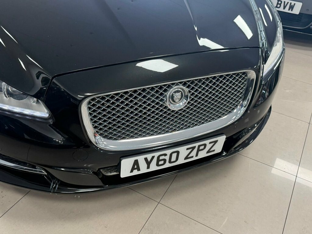Jaguar XJ 3.0 D V6 Premium Luxury Swb 275 Bhp Silver #14