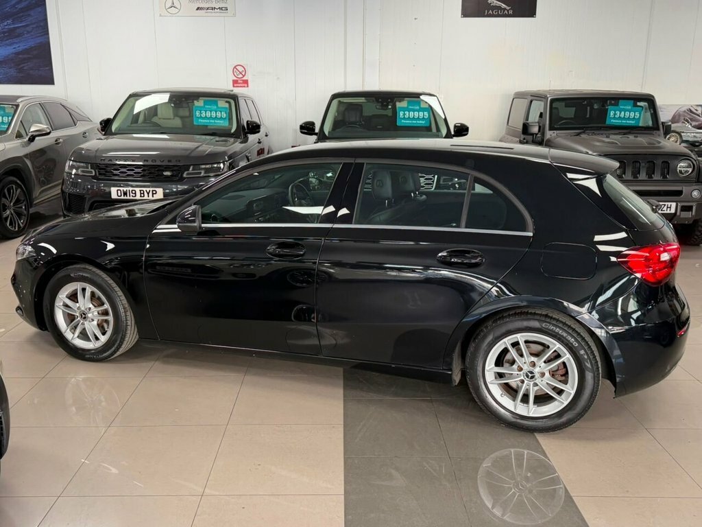 Mercedes-Benz A Class 1.3L Se Black #6