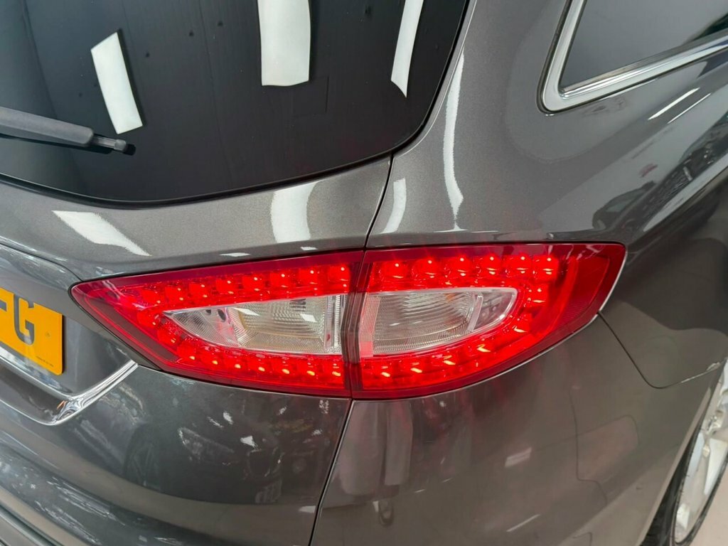 Ford Mondeo 2L Titanium Grey #5