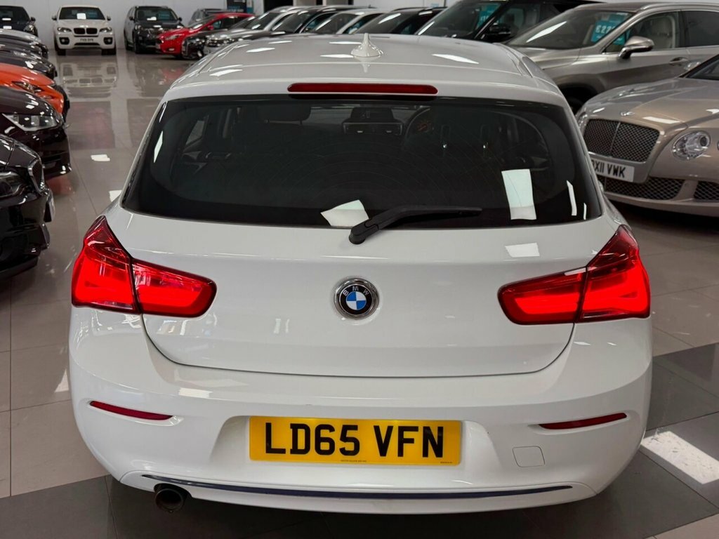 BMW 1 Series 1.5L Sport White #4