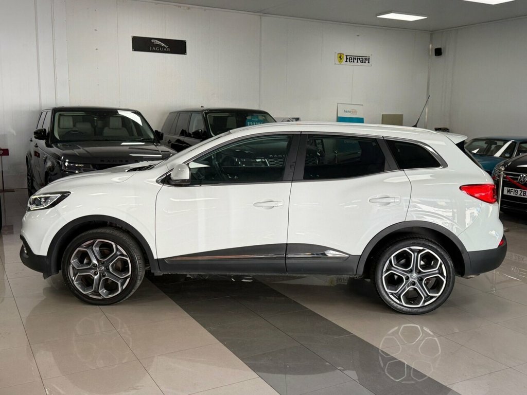 Renault Kadjar 1.5L Dynamique S Nav White #3