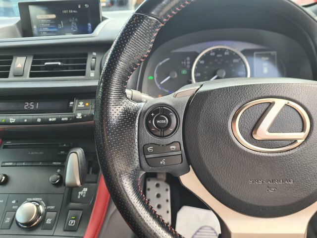 Lexus CT 1.8 200H Premier Cvt Euro 6 Ss White #22