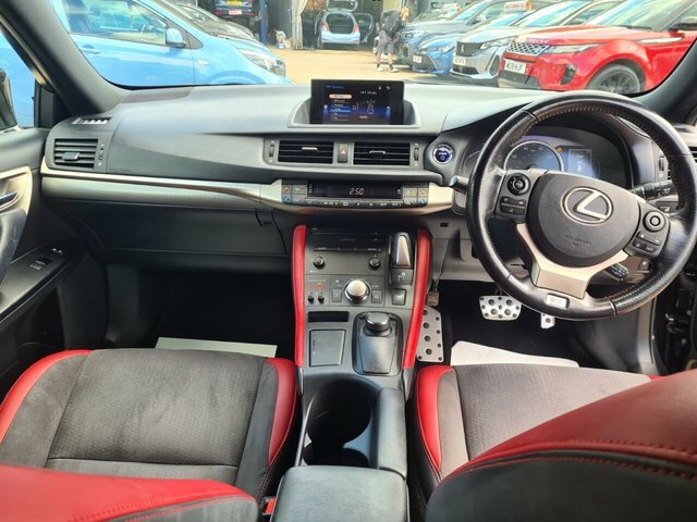Lexus CT 1.8 200H Premier Cvt Euro 6 Ss White #14