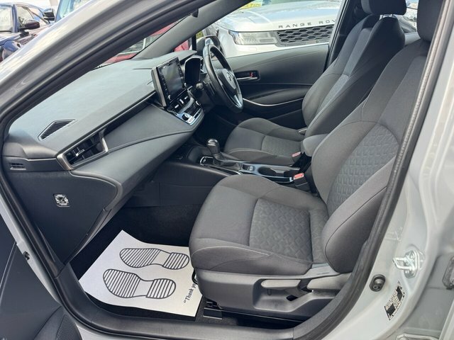 Toyota Corolla 1.8 Vvt-i Hybrid Icon Tech Cvt Black #16