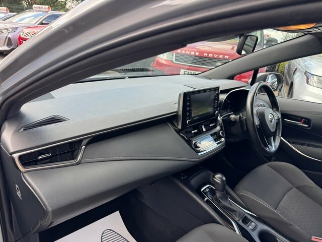 Toyota Corolla 1.8 Vvt-i Hybrid Icon Tech Cvt Black #15