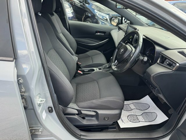 Toyota Corolla 1.8 Vvt-i Hybrid Icon Tech Cvt Black #30