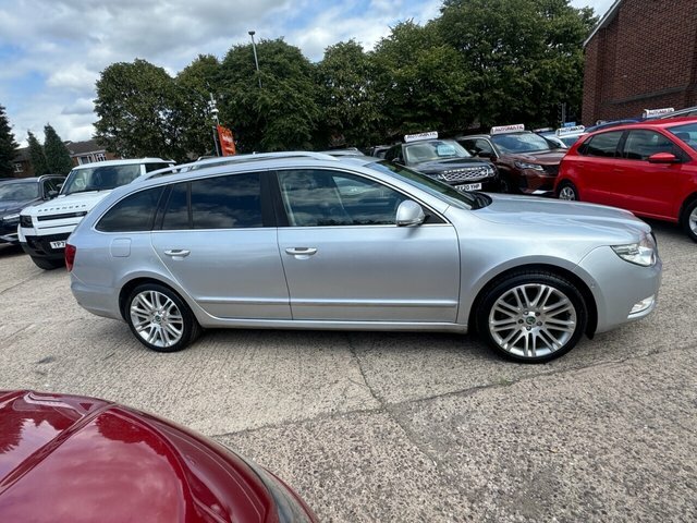 Skoda Superb Hatchback 1.6 Tdi Se Greenline II Euro 5 Ss Beige #8