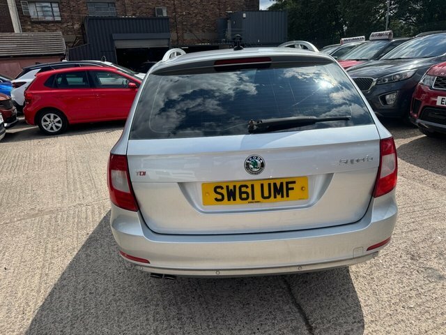 Skoda Superb 2.0 Tdi Elegance Estate Dsg Euro 5 170 Silver #5