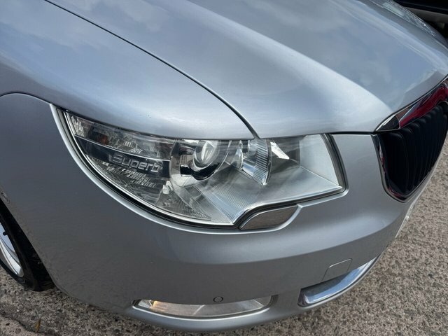 Skoda Superb Hatchback 1.6 Tdi Se Greenline II Euro 5 Ss Beige #35