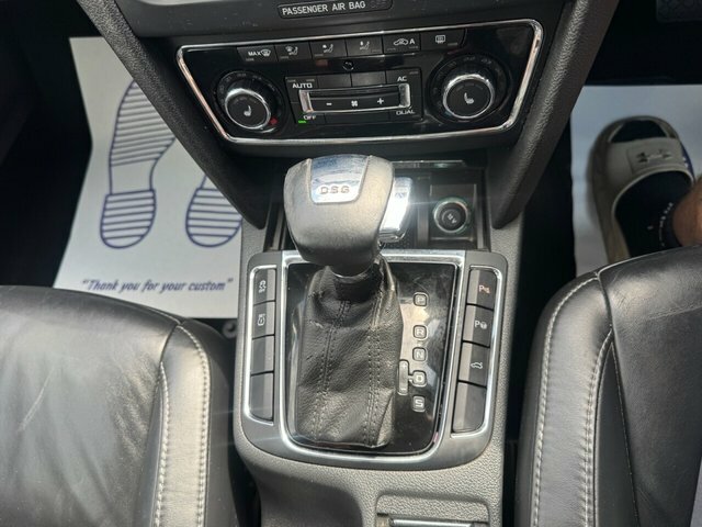 Skoda Superb Hatchback 1.6 Tdi Se Greenline II Euro 5 Ss Beige #25