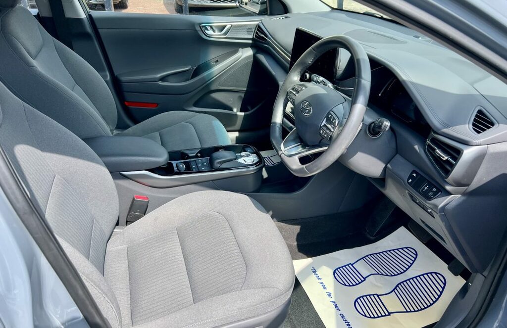 Hyundai Ioniq Hatchback Grey #3