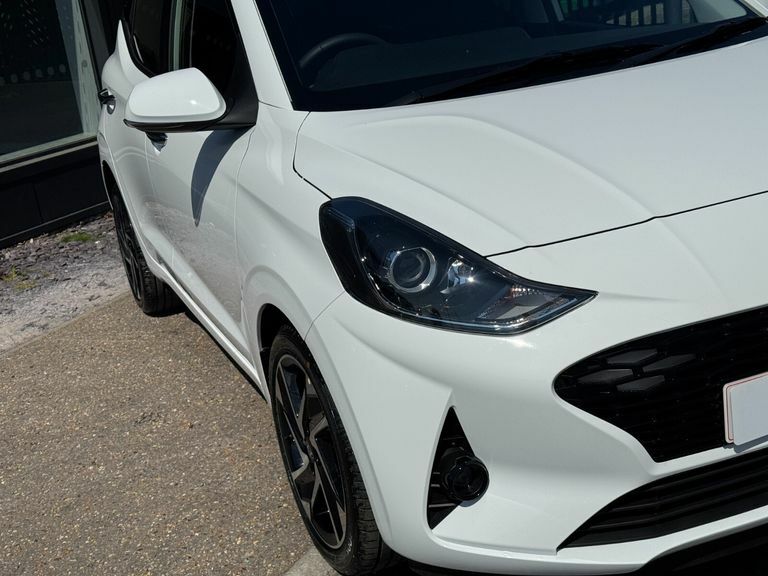 Hyundai I10 1.0 63 Premium Nav KV25WNZ White #6