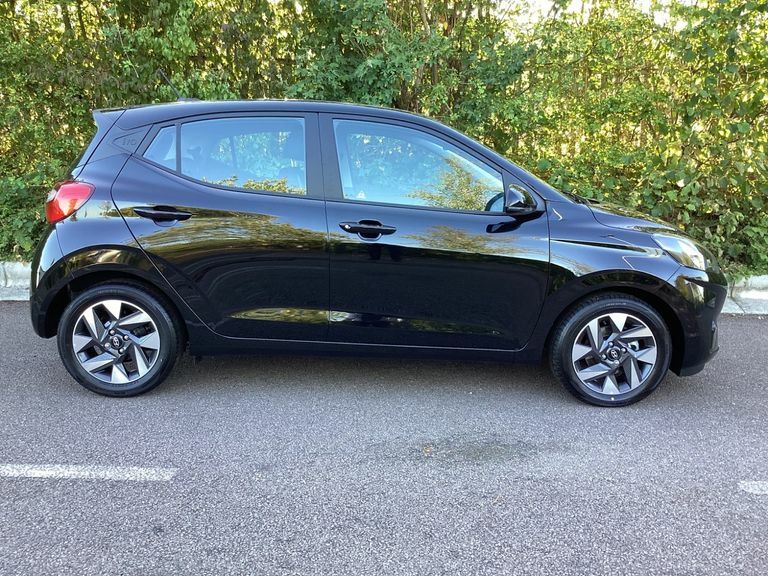 Hyundai I10 1.0 63 Advance Nav Black #5