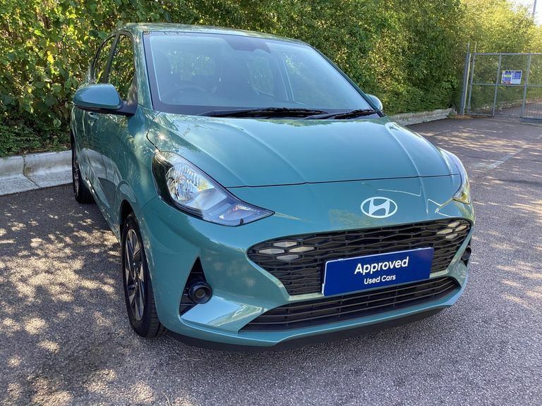 Hyundai I10 1.0 63 Advance Nav Green #3