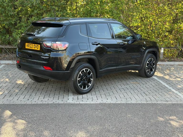 Jeep Compass 1.3 T4 Gse 4Xe Phev Trailhawk Black #3