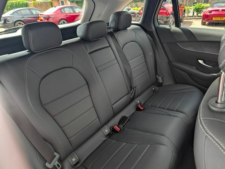 Mercedes-Benz GLC Class Glc 220D 4Matic Amg Line 9G-tronic Silver #37