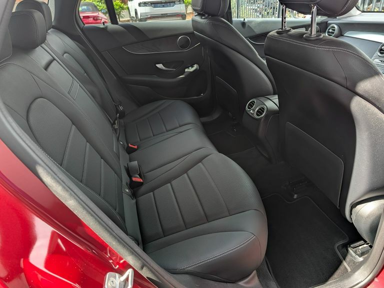 Mercedes-Benz GLC Class Glc 220D 4Matic Amg Line 9G-tronic Silver #35
