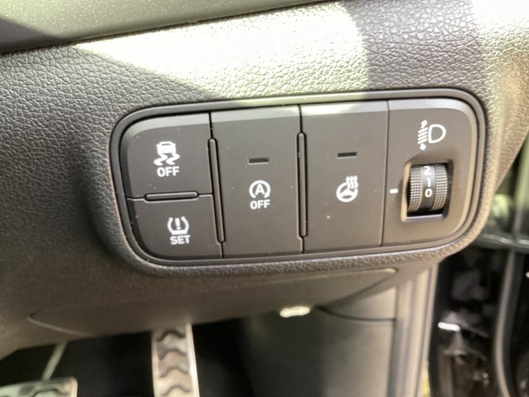 Hyundai Bayon 1.0 Tgdi Premium Dct Red #27