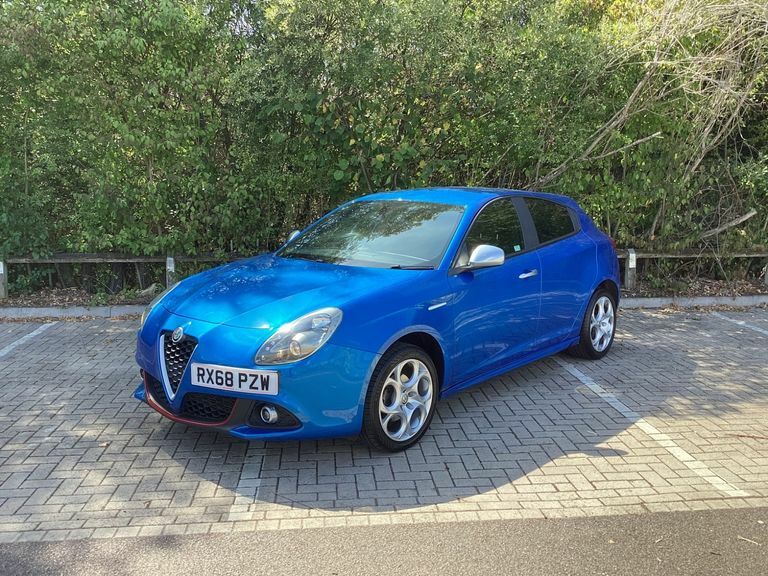 Alfa Romeo Giulietta 2.0 Jtdm-2 Super Hatchback Euro White #11
