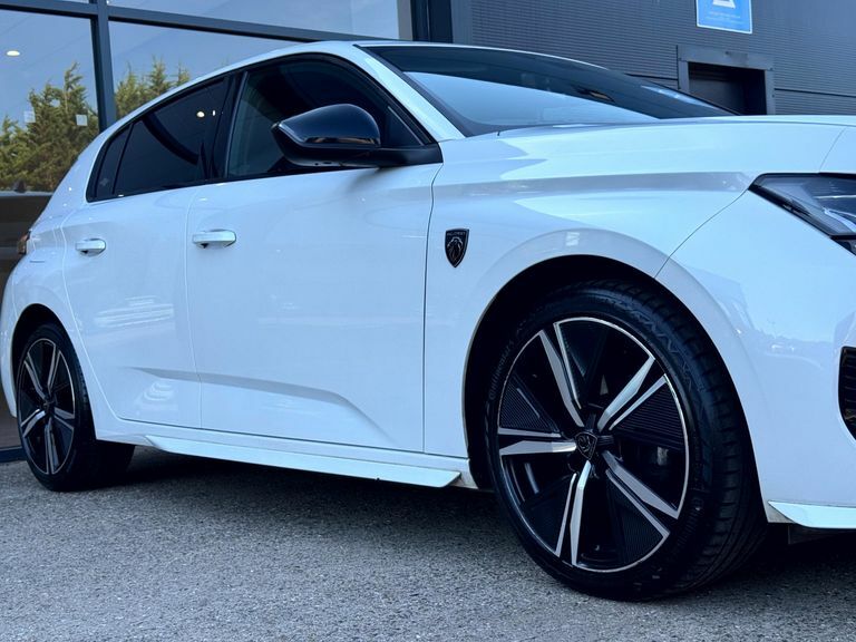 Peugeot 308 1.2 Puretech Gt Eat8 White #5