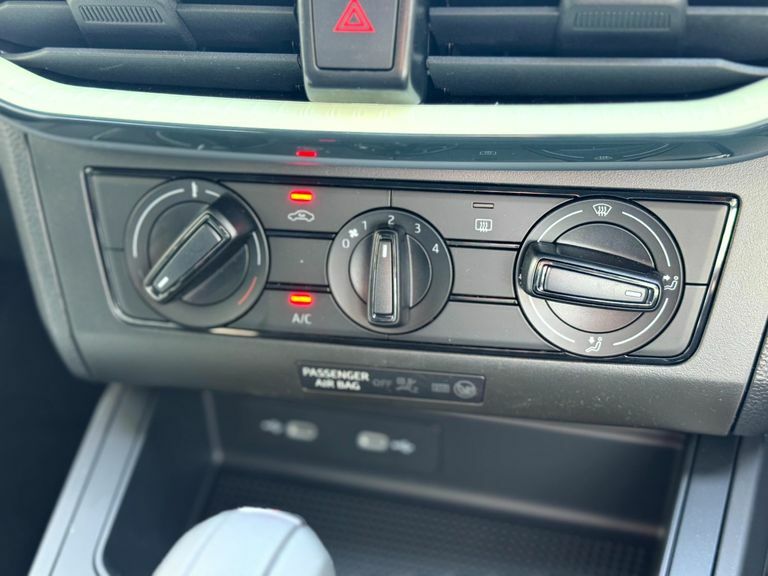 Seat Arona 1.0 Tsi Fr Black Edition Suv Dsg 115 P Black #41