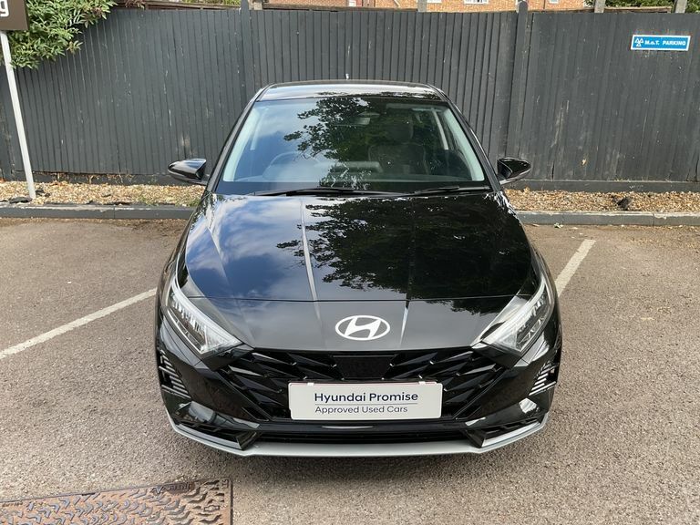 Hyundai Bayon 1.0 Tgdi 90 Tech Line Dct Black #2