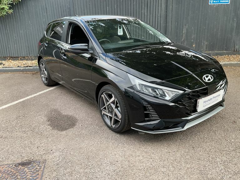 Hyundai Bayon 1.0 Tgdi 90 Tech Line Dct Black