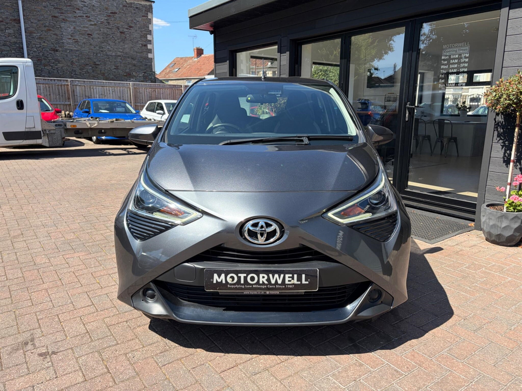 Toyota Aygo 1.0 Vvt-i X-play Euro 6 Ss Grey #2