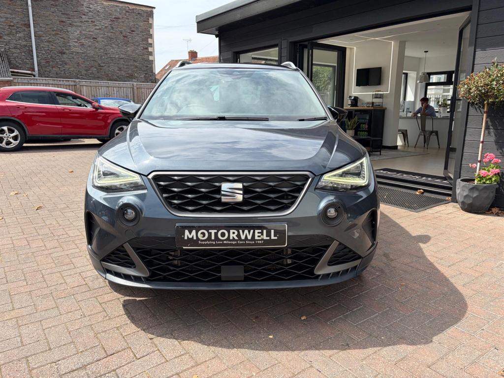 Seat Arona Suv Grey #2