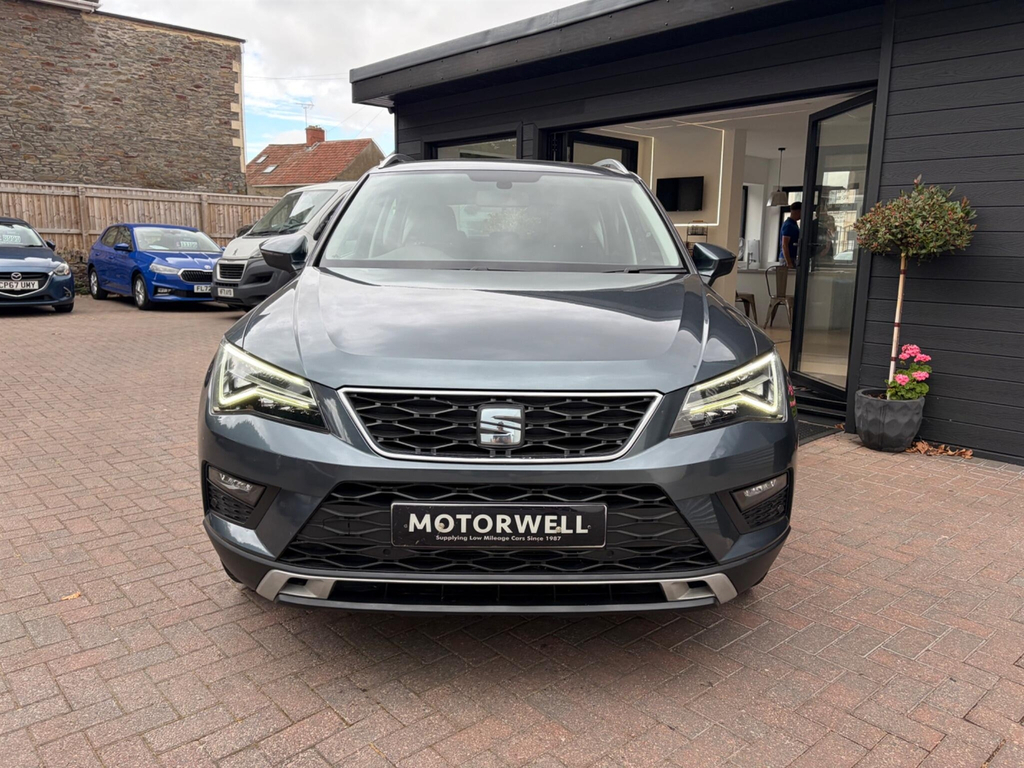 Seat Ateca Suv Grey #2