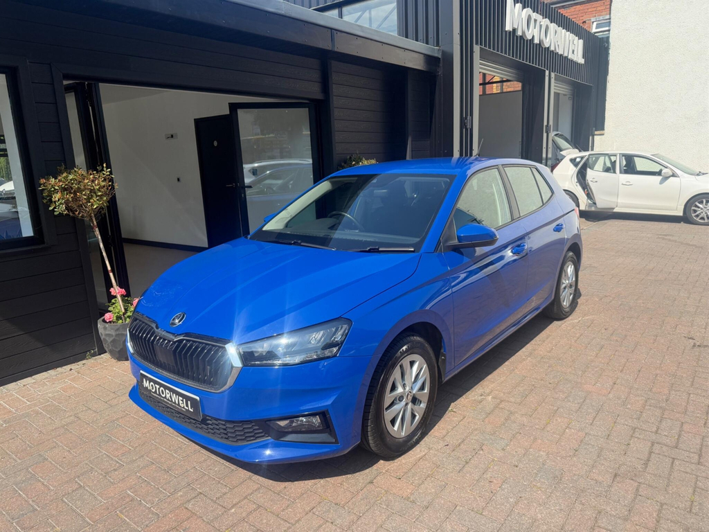 Skoda Fabia Hatchback Blue #6