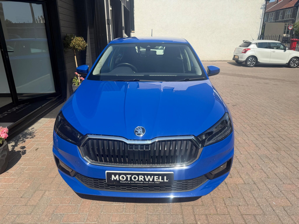 Skoda Fabia Hatchback Blue #2