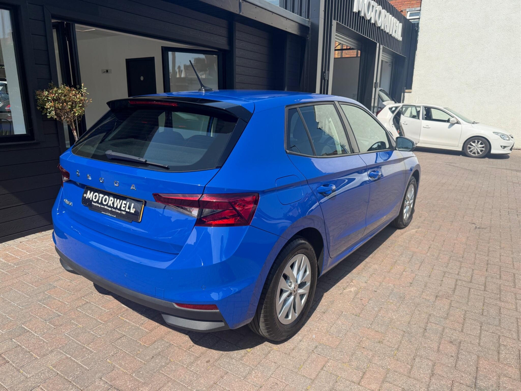 Skoda Fabia Hatchback Blue #5