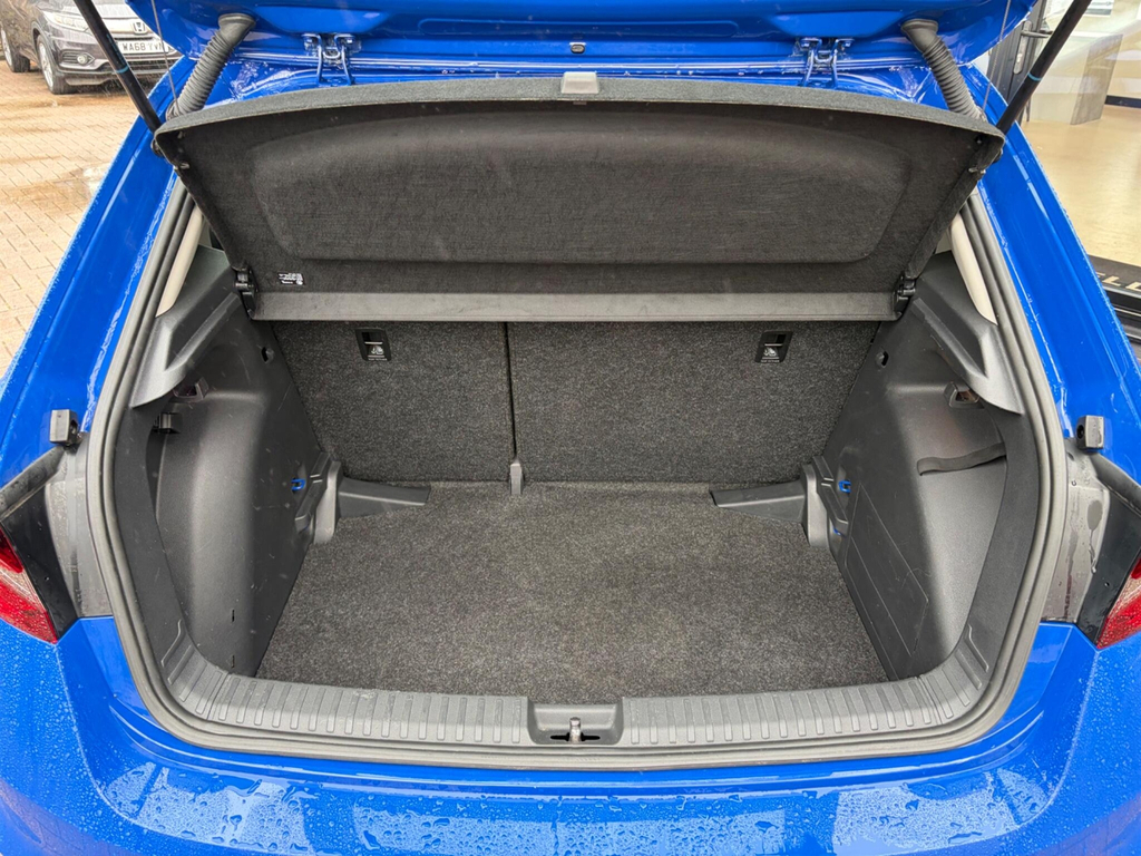 Skoda Fabia 1.0 Tsi 110 Se Comfort Dsg Blue #23