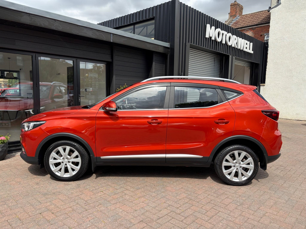 MG ZS 44.5Kwh Exclusive In Black With 50,800 Miles And A Black #8